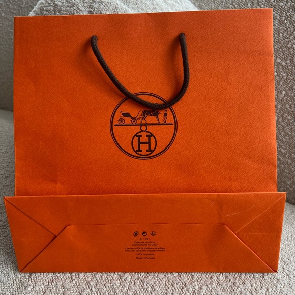 Hermès Shopping Bags - Picture 8 of 12